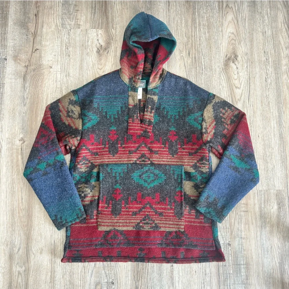 Vintage Woolrich Aztec Print Hooded Poncho - Picture 2 of 16